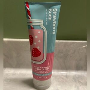 Strawberry Soda Body Cream